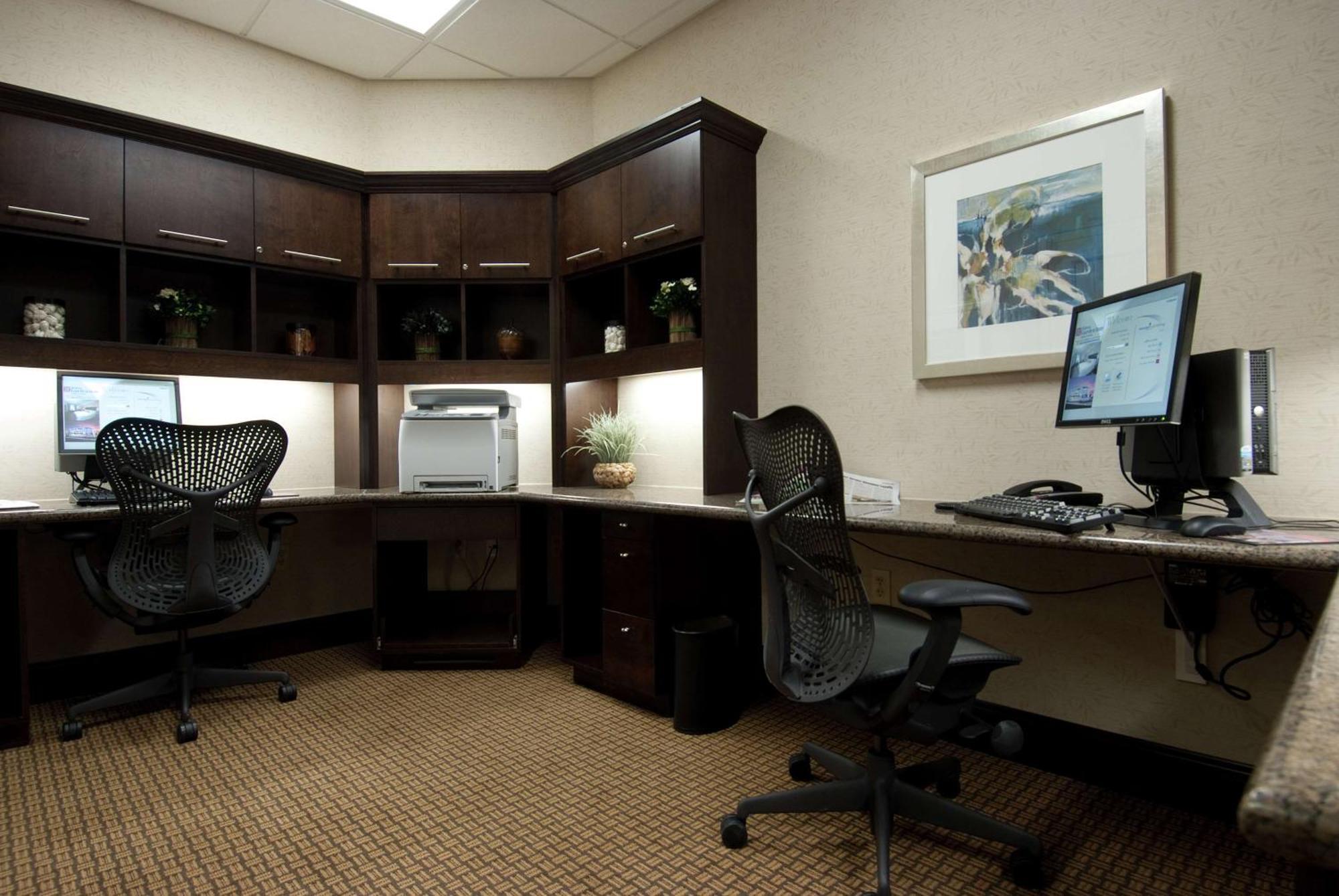 Hilton Garden Inn Dulles North Ашберн Экстерьер фото