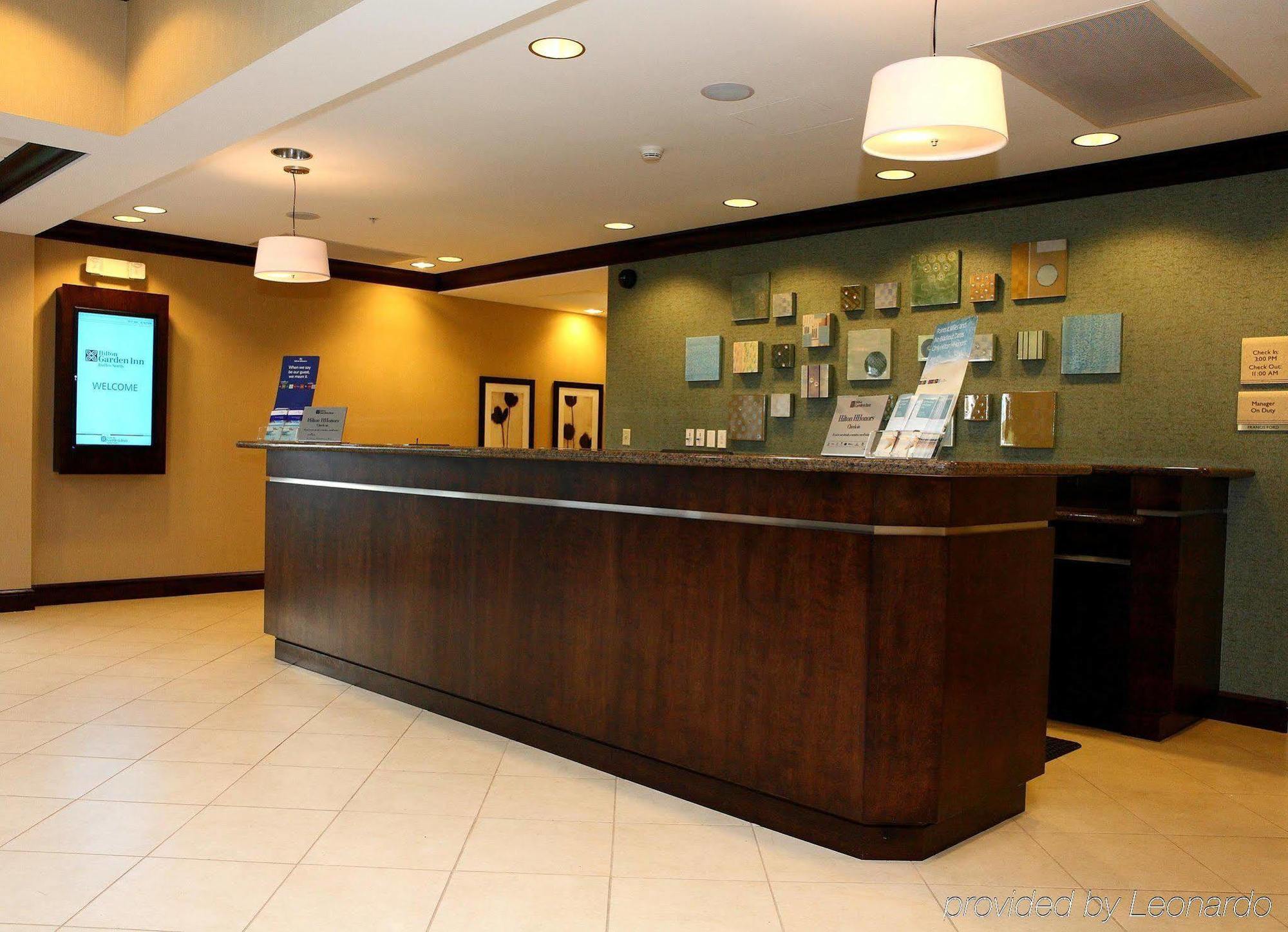 Hilton Garden Inn Dulles North Ашберн Интерьер фото